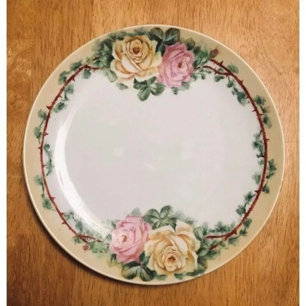 O & EG Royal Austria Handpainted Roses‎ With Thorns plate